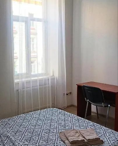 Апартаменти 2х кімнатна квартира у львові поряд з залізничним вокзалом *